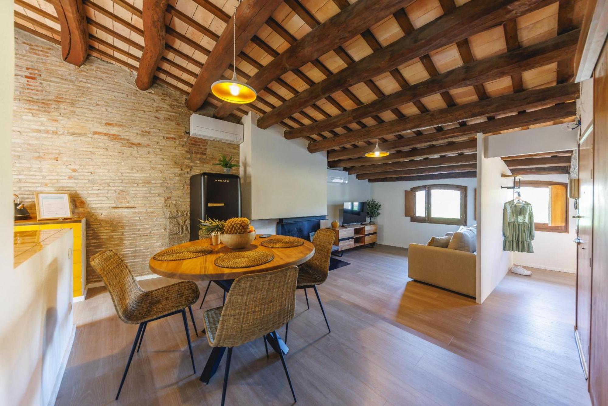 Bravissimo Calderes El Bou, With River View * Girona